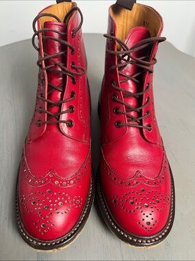 Regal Brand Women’s Red Leather Wingtip Lace-Up Boots.Size 6.5 classic boots